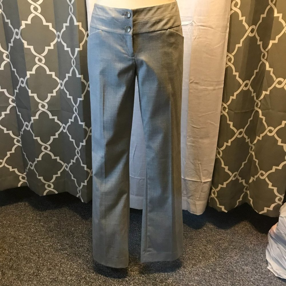 The Limited pant, size 4, light grey